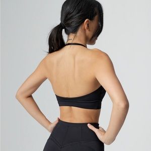 New Buffbunny Sultry Sports Bra. Carbon Black. Small. Open back bra!